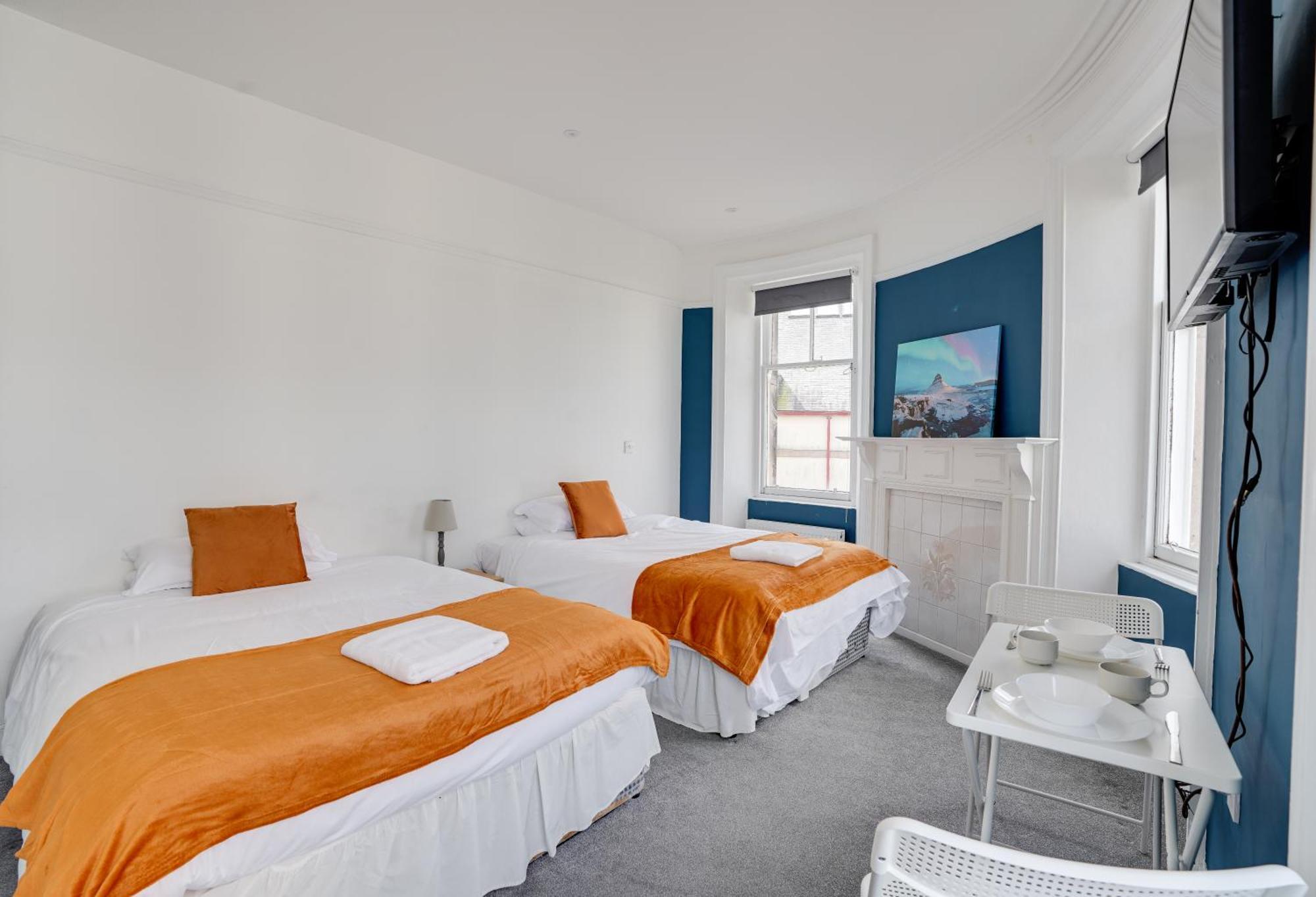 Homesly Guest Rooms, Comfortable En-Suite Guest Rooms With Free Parking And Self Check-In Berwick Upon Tweed Esterno foto