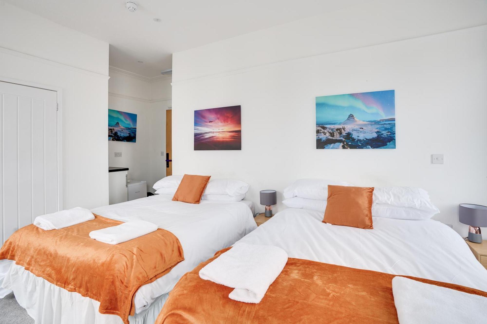 Homesly Guest Rooms, Comfortable En-Suite Guest Rooms With Free Parking And Self Check-In Berwick Upon Tweed Esterno foto